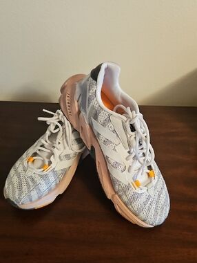 Womens ADIDAS White Sneakers with Orange Insole and Light Pink Accents